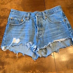 Levi Jean Shorts